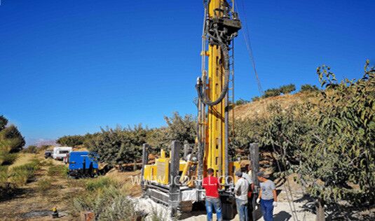 Plataforma de perforación JCDRILL perfora un pozo de agua de 200 metros