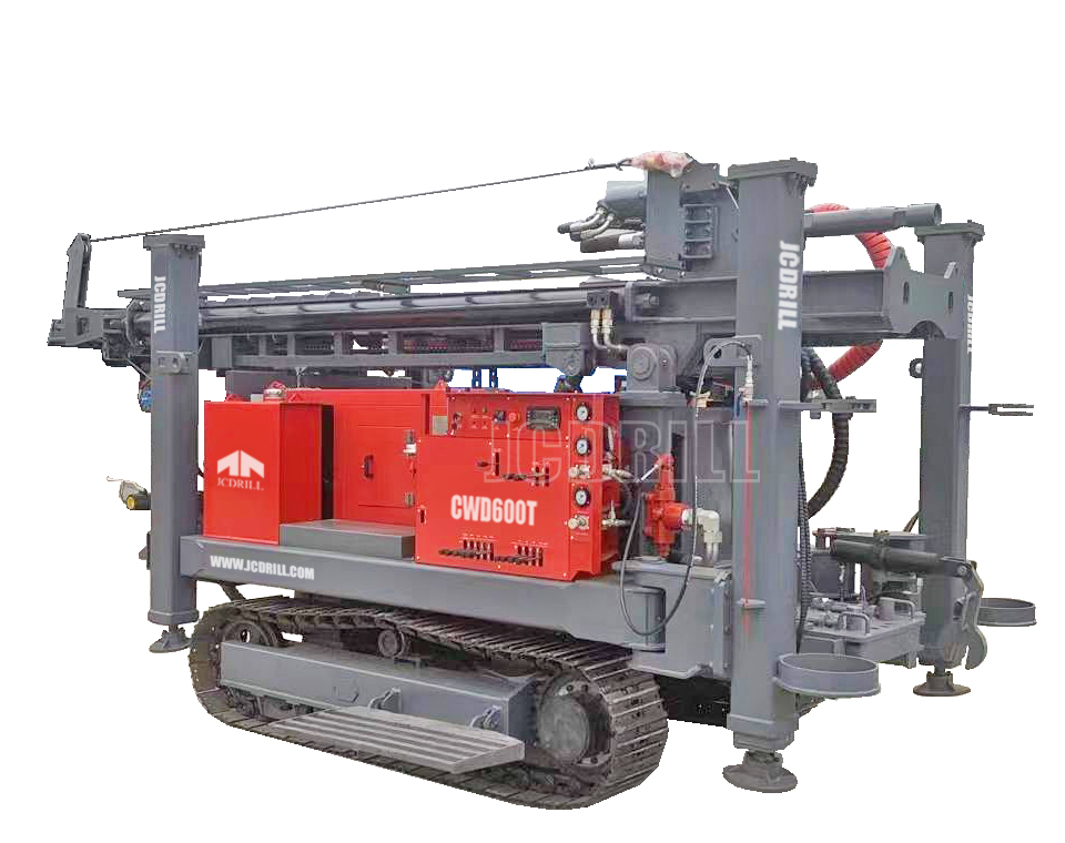 Plataforma de perforación de pozos de agua montada sobre orugas CWD600T